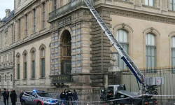 Louvre Müzesi nasıl soyuldu? Neler çalındı?