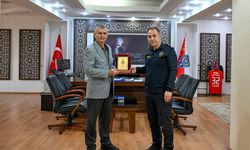 İl Emniyet Müdürü Bildirici’den emekli personele plaket