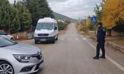 Isparta’da okul önlerinde asayiş denetimi