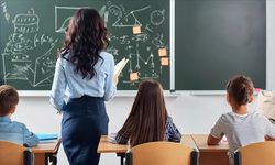MEB'den Öğretmen Kıyafetlerine Yeni Düzenleme