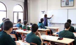 Okul Kıyafeti Uygulaması Öğrenci ve Velilerden Tam Not Aldı