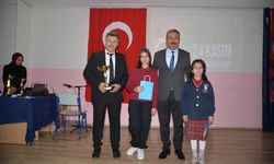 24 Kasım Öğretmenler Günü Şarkikaraağaç’ta Coşkuyla Kutlandı