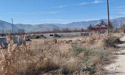 6 Yıldır Çürümeye Terk Edildi