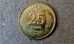 Altın renkli 25 kuruşlar koleksiyoncuların gözdesi oldu