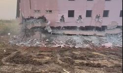 Bir dönem kapandı Bina yıkıldı