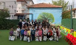 Bucak’ta minik öğrenciler orman gönüllüsü oldu