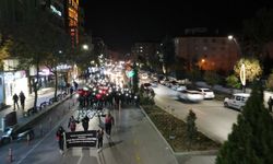 CHP Isparta Örgütlerinden “Ata’ya Saygı Yürüyüşü”