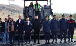 Dinar Yolu Asfalt Çalışmaları Başladı