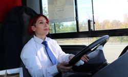 Isparta’da 4 çocuk annesi Sevda Gündüz, araba sevgisini mesleğe dönüştürdü