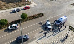 Isparta’da Kavşakta Otomobiller Çarpıştı