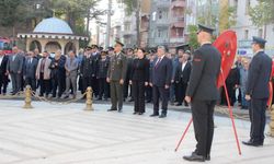 Senirkent’te Ata’ya saygı