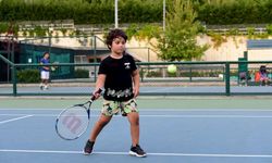 8 Yaş Tenis Turnuvası Isparta’da Başlıyor