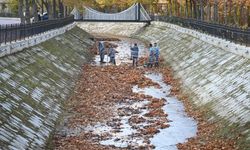 Çayboyu kanalında sonbahar temizliği