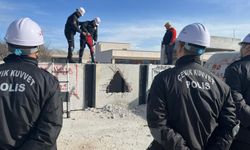 AFAD, Burdur Çevik Kuvvet’e Afet Eğitimini Tamamladı