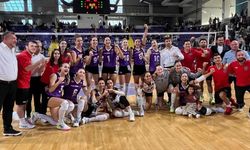 Afyon’da Voleybol Keyfi: Yüntaş Rakibini Bozguna Uğrattı