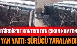 Eğirdir’de Kontrolden Çıkan Kamyon Yan Yattı