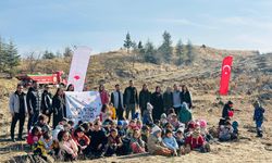 Öğrencilerden “Yeşil Vatan” Seferberliğine 500 Fidanla Destek