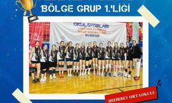 Hızırbey Ortaokulu Yıldız Kız Voleybol Takımı Türkiye Yarı Finallerinde