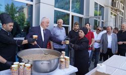 Isparta Belediyesi’nden Muharrem Ayında Aşure İkramı