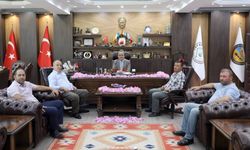 Esnaftan Tural'a "Gül Yapraklı" Hayırlı Olsun Ziyareti