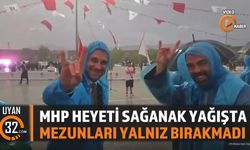 Mhp Heyeti Sağanak Yağışta Mezunları Yalnız Bırakmadı