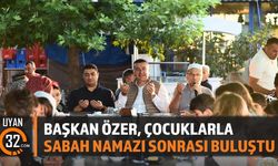 Başkan Özer, Çocuklarla Sabah Namazı Sonrası Buluştu