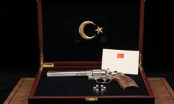 Erdoğan’ın NATO Liderlerine Hediye Ettiği Revolver Hangi Model? Özel Üretim Silahlar Gündemde