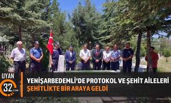 Yenişarbedemli'de Protokol Ve Şehit Aileleri Şehitlikte Bir Araya Geldi