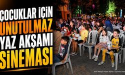 Isparta'da Mahallelerde Yaz Akşamı Çocuk Sineması Keyfi