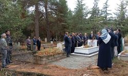 19 Eylül Gaziler Günü münasebetiyle şehitlik ziyaretleri gerçekleştirildi.