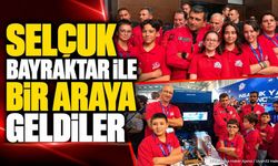 Ispartalı Öğrenciler TEKNOFEST'te Selçuk Bayraktar ile Buluştu