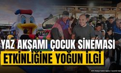 Isparta'da çocukların açık hava sineması sevinci: Meydan AVM'de renkli görüntüler