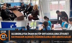 Uluborlu Kaymakamı Ahmet Açıkgöz Okul Ziyaretinde Bulundu