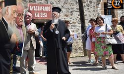 Fener Rum Patriği Bartholomeos Eğirdir Ayastefanos Kilisesi'nde