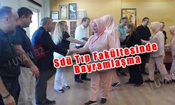 SDÜ Tıp Fakültesinde Erken Bayramlaşma