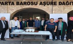 Isparta Barosu Aziz Şehitlerin Anısına Aşure Dağıttı