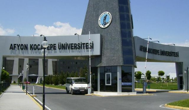 Afyon Kocatepe Üniversitesi’nde Gençlik Politika Belgesi Vizyon Çalıştayı