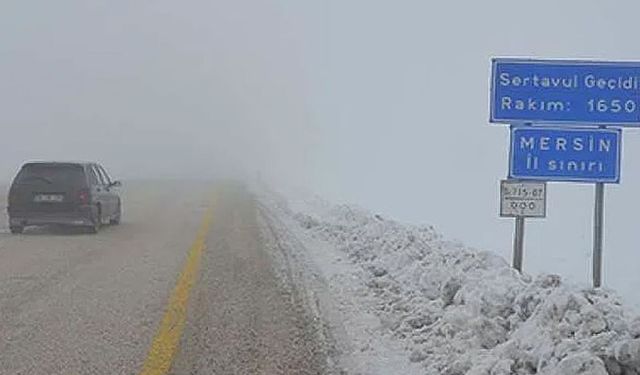 Sertavul Geçidi kar yağışı sebebi ile geçici süreliğine trafiğe kapatıldı!