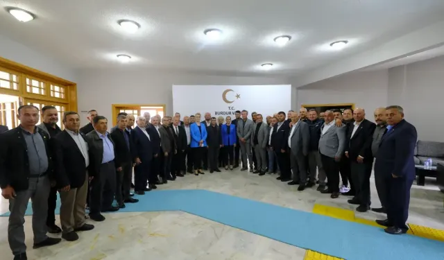 Burdur’da Muhtarlar Toplantısı Yapıldı: Vali Bilgihan Yerel Sorunları Dinledi