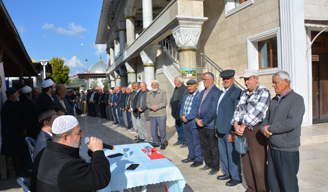 Korkuteli’nde 156 Hacı Adayı Dualarla Uğurlandı