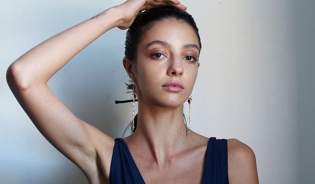 Model Lucy Markovic 27 Yaşında Hayatını Kaybetti