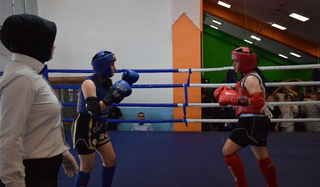 Muay Thai’de Kıyasıya Mücadeleler Yaşandı