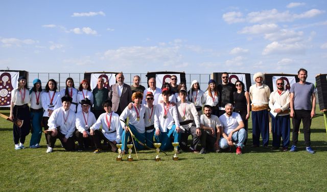 Okçular, Kocatepe’de Yarıştı