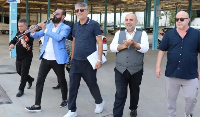 Mahkeme Kararı Davul Zurnayla Teslim Edildi