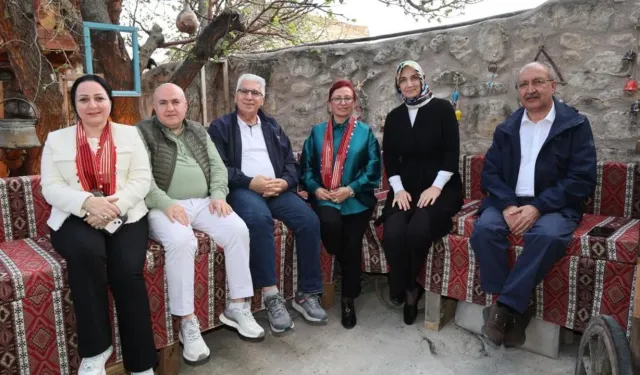 Vali Yiğitbaşı BİK üyelerine Frig Vadisi'ni gezdirdi