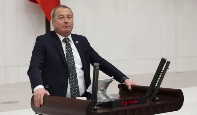 İYİ Parti’li Hakan Şeref Olgun’dan Anneler Günü Mesajı
