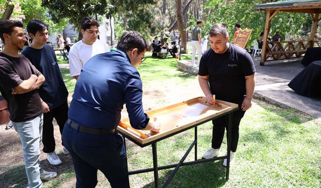 Antalya Büyükşehir Belediyesi gençlere ev sahipliği yaptı