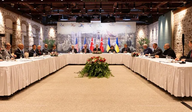 İstanbul’da Kritik Zirve