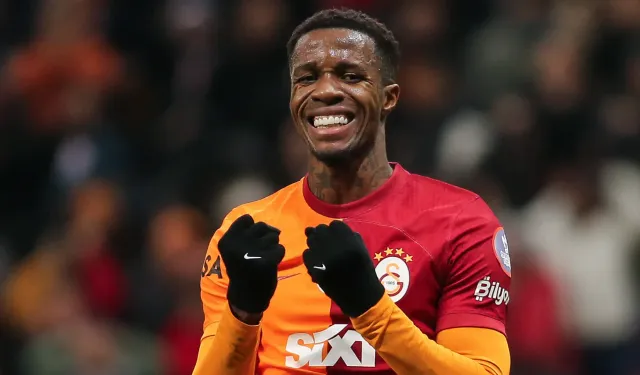 Zaha Sessizliği Bozdu: “Palace’a Dönmek Mirasımı Zedeler”