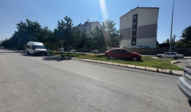 Isparta’da Kendi Kendine Giden Araç Herkesi Şaşırttı
